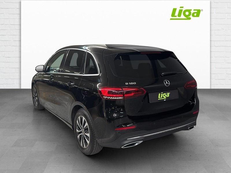 Gebraucht Mercedes B180 Progressive 136 PS (100 kW) 2021 Schwarz Van / Kleinbus