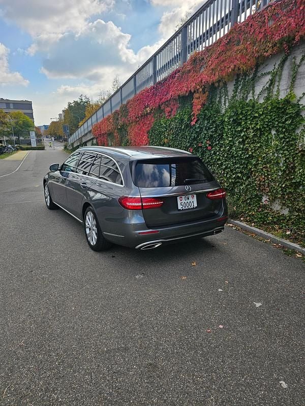 Gebraucht Mercedes E400 Avantgarde 333 PS (244 kW) 2016 Kombi