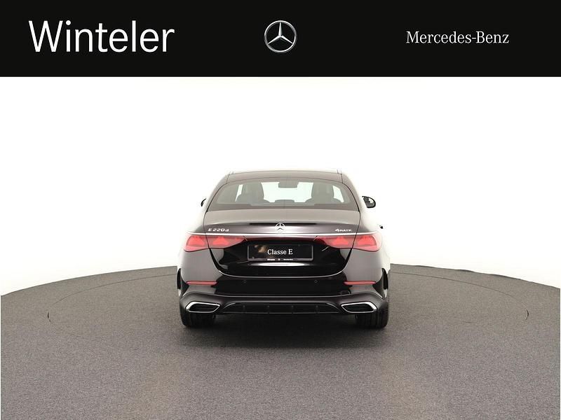 Neu Mercedes E220 197 PS (144 kW) 2025 Schwarz Limousine
