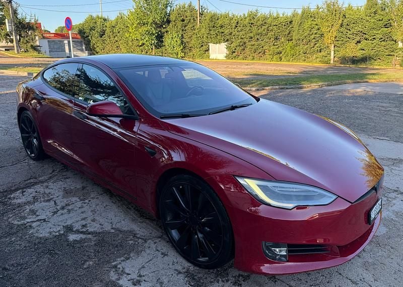 Gebraucht 2019 Tesla Model S Kleinwagen | CHF 24’900 (Superpreis) - Bild 1/4