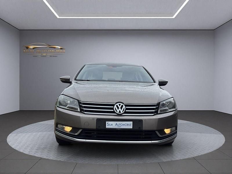 Gebraucht VW Passat Highline 160 PS (117 kW) 2011 Limousine