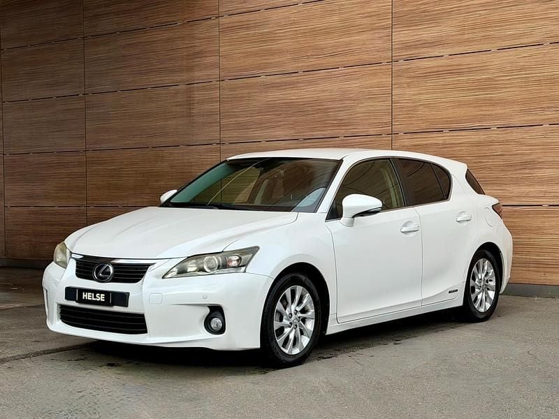 Gebraucht Lexus CT200h 136 PS (100 kW) 2012