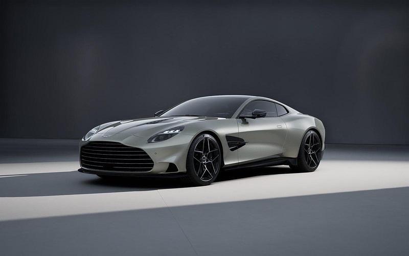Neu Aston Martin Vanquish 834 PS (613 kW) 2025 Silber Coupé
