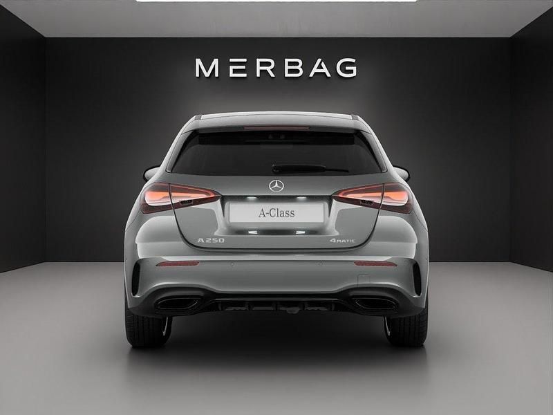 Neu Mercedes A250 224 PS (164 kW) 2025 Grau Limousine