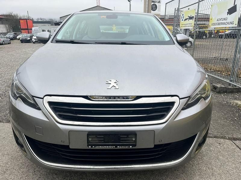 Gebraucht 2015 Peugeot 308 GT-line | CHF 3’700 (Guter Preis) - Bild 1/4