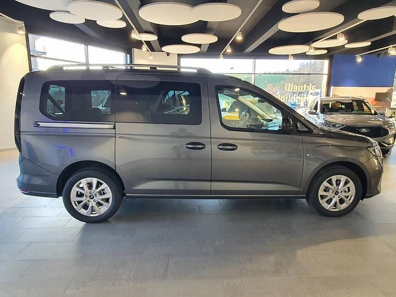 Neu Ford Tourneo Titanium 150 PS (110 kW) 2025 Van / Kleinbus