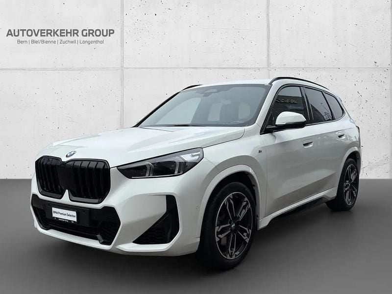 Weiss Gebraucht 2025 BMW X1 M Sport SUV | CHF 44’850 (Fairer Preis) - Bild 1/4