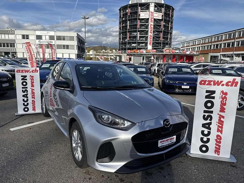 Silber Gebraucht 2025 Mazda 2 Center-Line | CHF 19’500 (Fairer Preis) - Bild 1/4