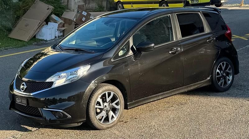 Gebraucht Nissan Note Acenta 98 PS (72 kW) 2014 Van / Kleinbus