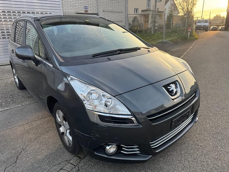 Gebraucht Peugeot 5008 156 PS (114 kW) 2012