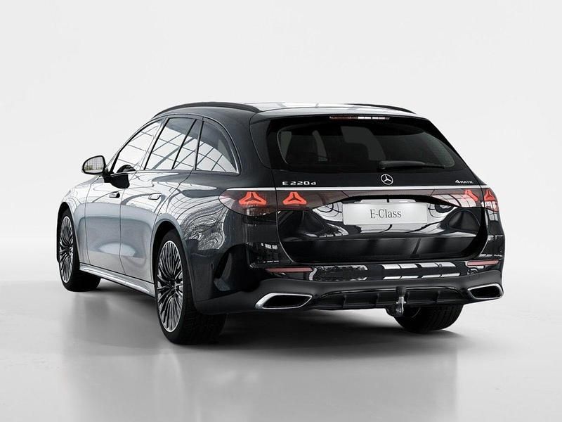 Neu Mercedes E220 AMG line 220 PS (161 kW) 2025 Schwarz Kombi