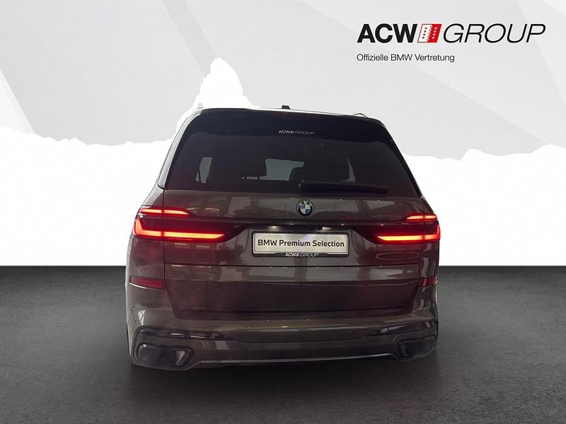 Gebraucht BMW X7 M Sport 351 PS (258 kW) 2024 SUV