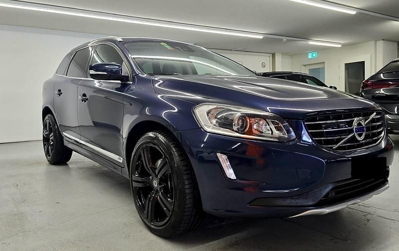 Gebraucht 2015 Volvo XC60 Summum SUV | CHF 18’500 (Fairer Preis) - Bild 1/4