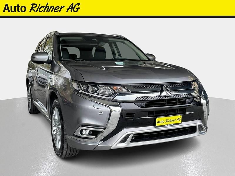 Gebraucht 2022 Mitsubishi Outlander P-HEV | CHF 25’500 (Fairer Preis) - Bild 1/4