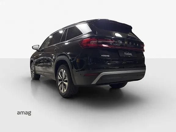 Neu Skoda Kodiaq Dynamic 204 PS (150 kW) 2026 Magic schwarz, perleffekt SUV