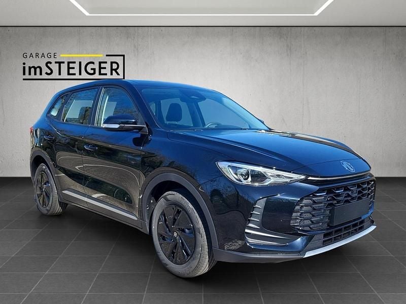 Neu MG ZS 116 PS (85 kW) 2025 Schwarz Limousine