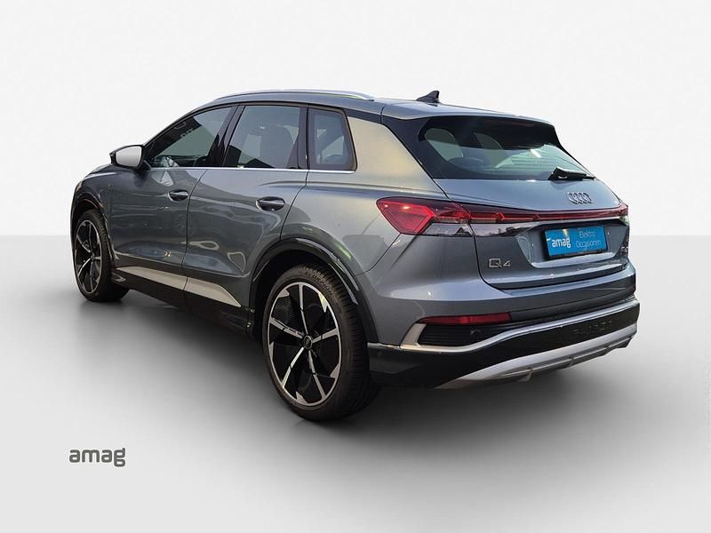 Gebraucht Audi Q4 e-tron Ambiente 219 kW (299 PS) 2023 Geysirblau metallic SUV