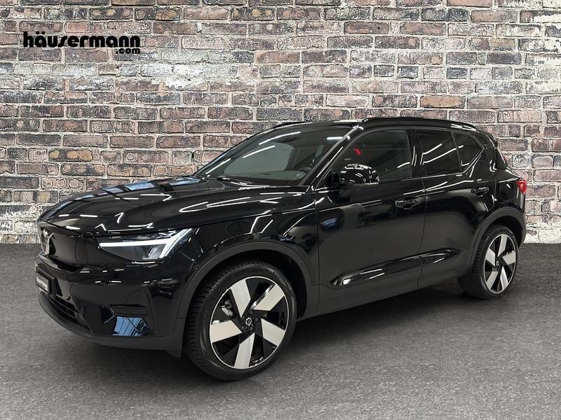 Schwarz Gebraucht 2023 Volvo XC40 Plus SUV | CHF 45’900 (Teuer) - Bild 1/4