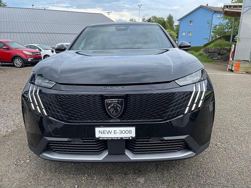Gebraucht Peugeot e-3008 Allure 156 kW (213 PS) 2024 Schwarz SUV