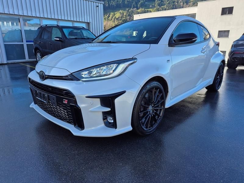 Gebraucht Toyota Yaris Sport 261 PS (191 kW) 2021