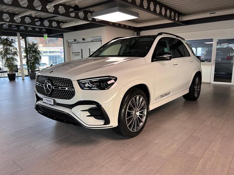 Gebraucht Mercedes GLE300 AMG line 272 PS (200 kW) 2023 SUV