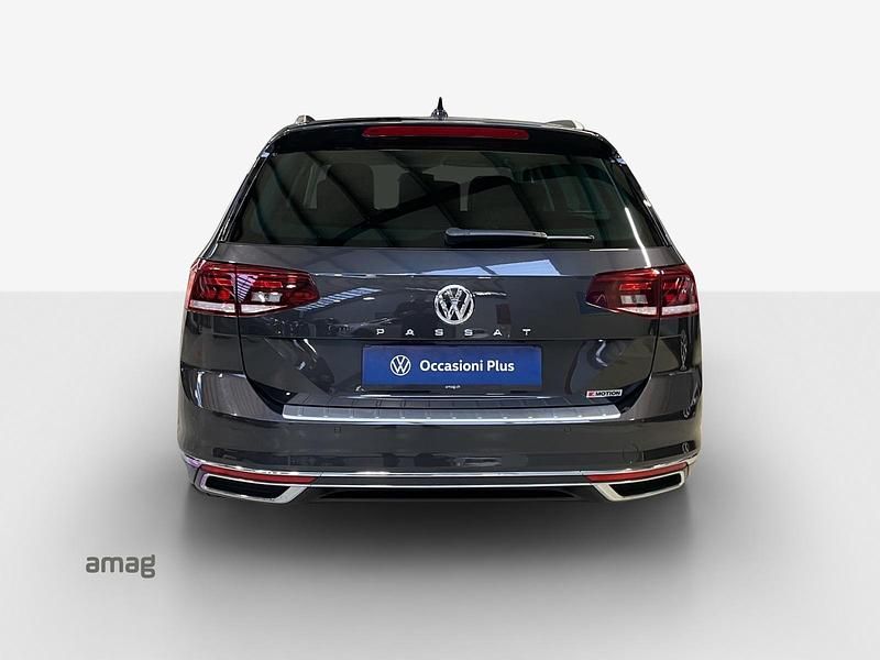 Gebraucht VW Passat Elegance 190 PS (139 kW) 2020 Mangangrau metallic Kombi