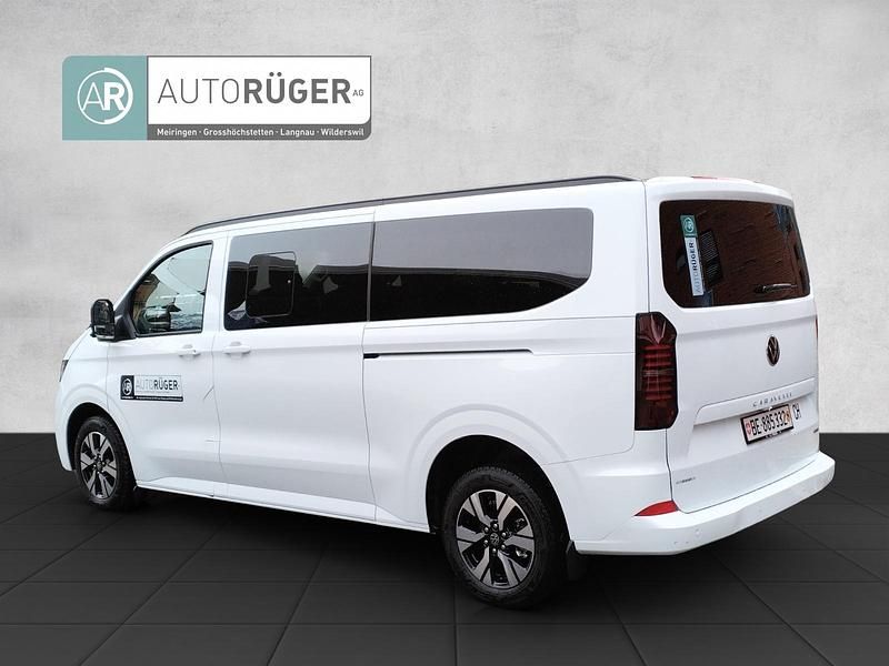 Gebraucht VW Caravelle Life 150 PS (110 kW) 2025 Weiss Van / Kleinbus