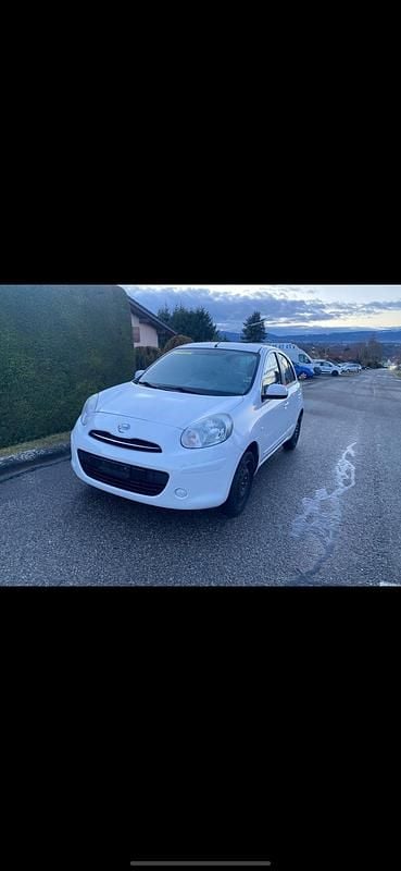 Gebraucht Nissan Micra Tekna 80 PS (58 kW) 2013 Kleinwagen