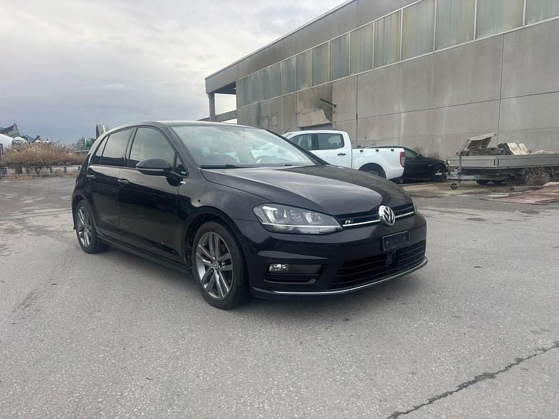 Gebraucht VW Golf VII Design 150 PS (110 kW) 2014