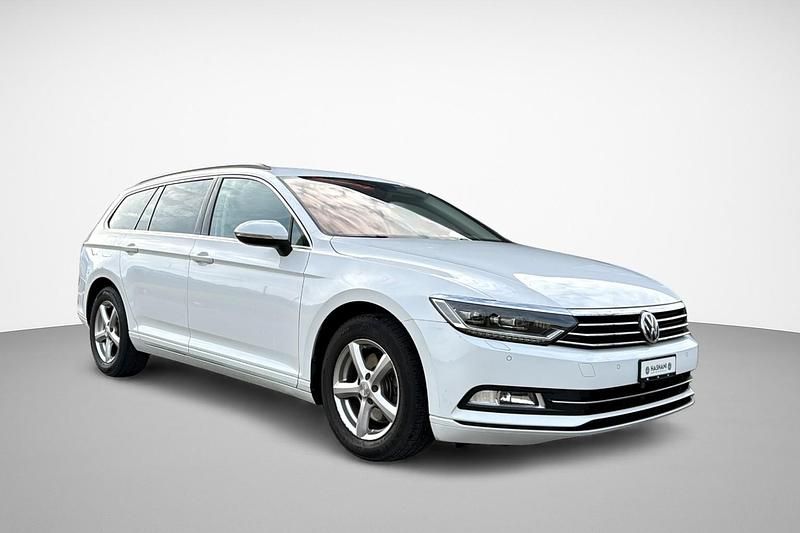 Gebraucht VW Passat Comfortline 150 PS (110 kW) 2017 Kombi