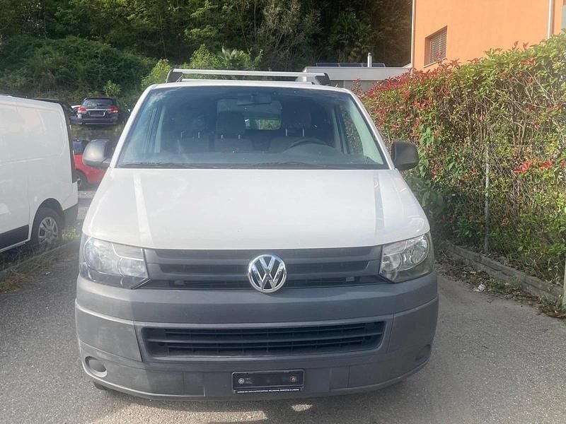 Gebraucht VW T5 140 PS (102 kW) 2012 Van