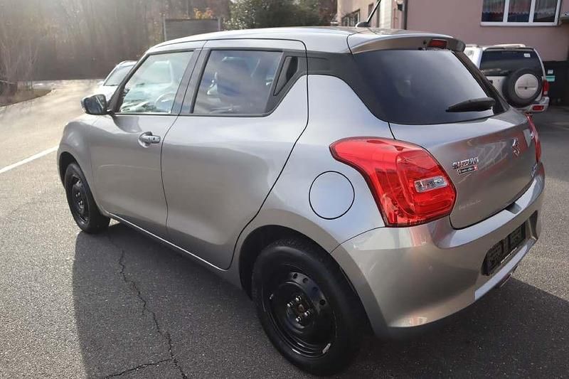 Gebraucht Suzuki Swift 83 PS (61 kW) 2023 Kleinwagen