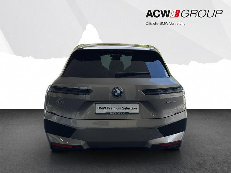 Gebraucht BMW iX Sport Line 239 kW (326 PS) 2022 SUV