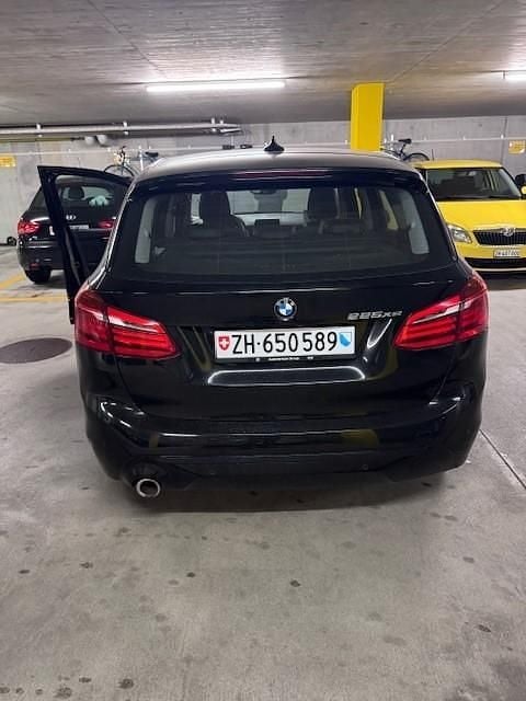 Gebraucht 2020 BMW 225 Active Tourer Sport Line Van / Kleinbus | CHF 19’000 (Guter Preis) - Bild 1/4