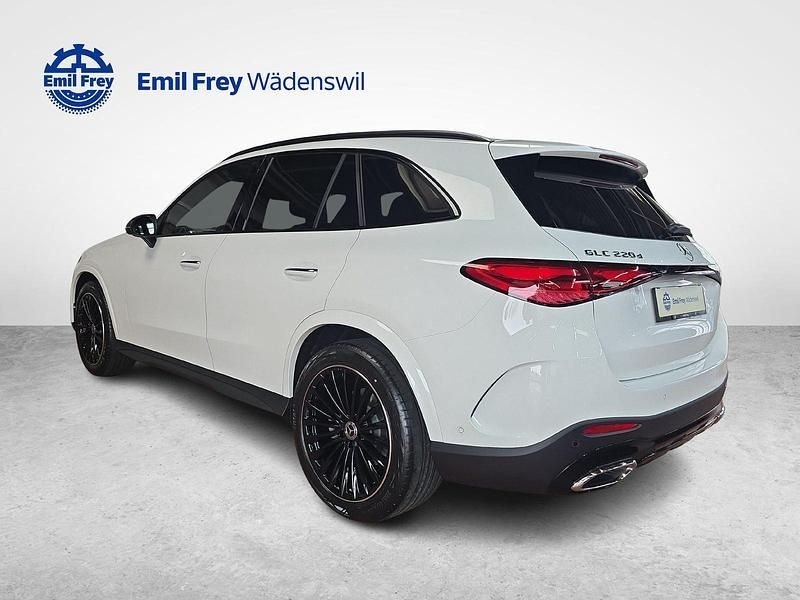 Neu Mercedes GLC220 AMG line 220 PS (161 kW) 2025 Weiss SUV