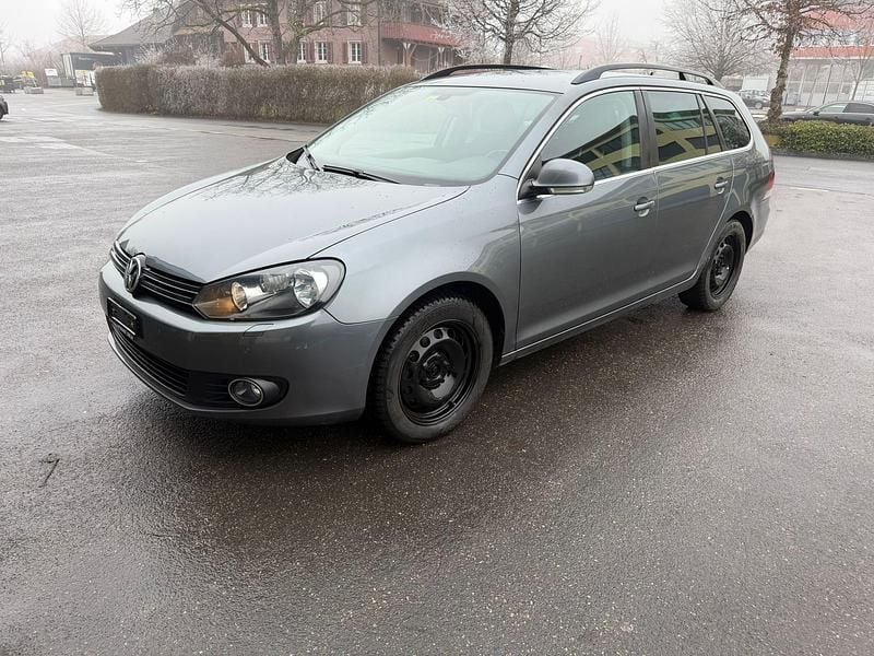 Gebraucht VW Golf VI Trendline 105 PS (77 kW) 2010 Kleinwagen