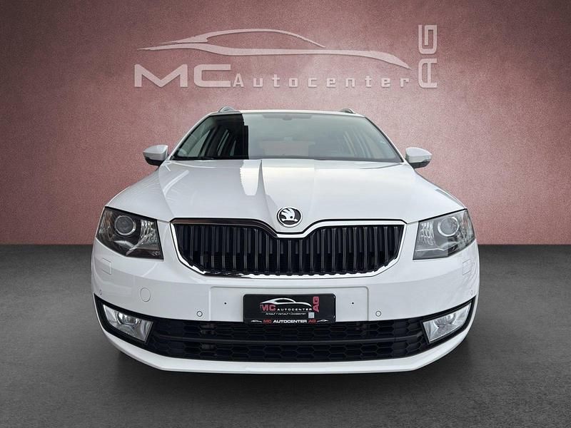 Gebraucht Skoda Octavia Ambition 105 PS (77 kW) 2013 Kombi