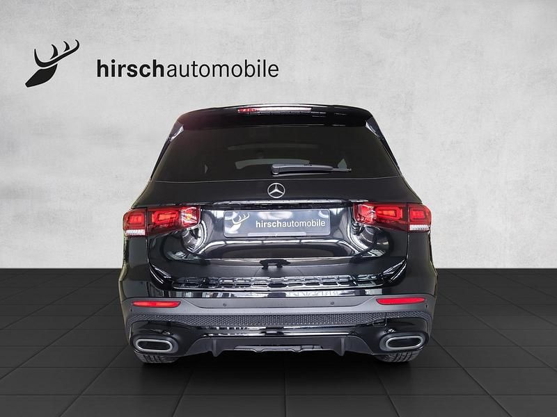 Gebraucht Mercedes GLB220 AMG line 190 PS (139 kW) 2022 Schwarz SUV