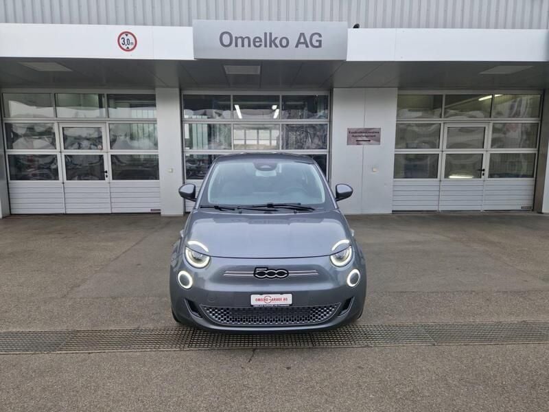 Grau Gebraucht 2022 Fiat 500e Icon Limousine | CHF 22’550 (Guter Preis) - Bild 1/4