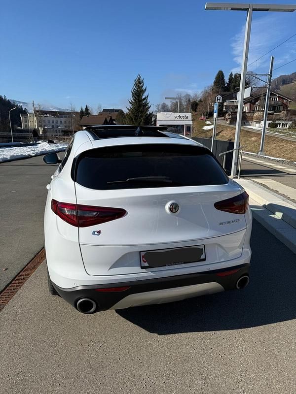 Gebraucht Alfa Romeo Stelvio Super 280 PS (205 kW) 2019 SUV