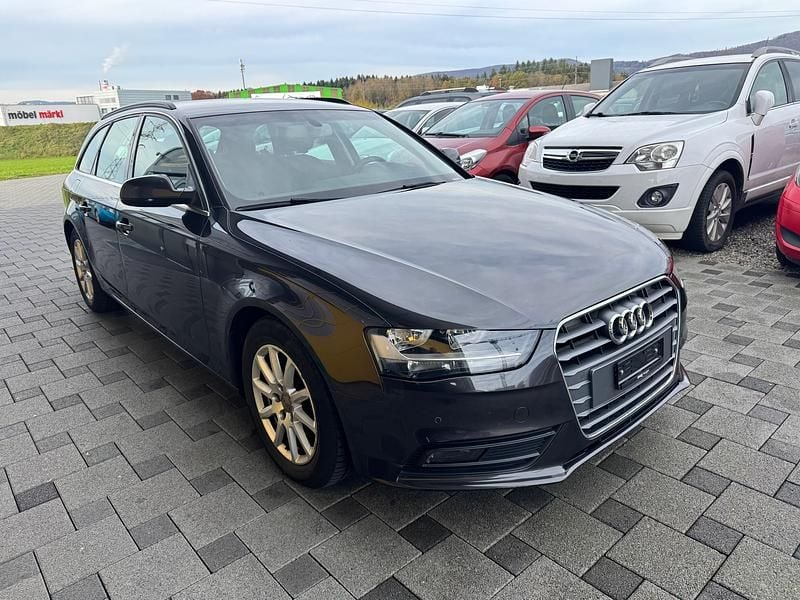 Gebraucht Audi A4 150 PS (110 kW) 2013 Kombi