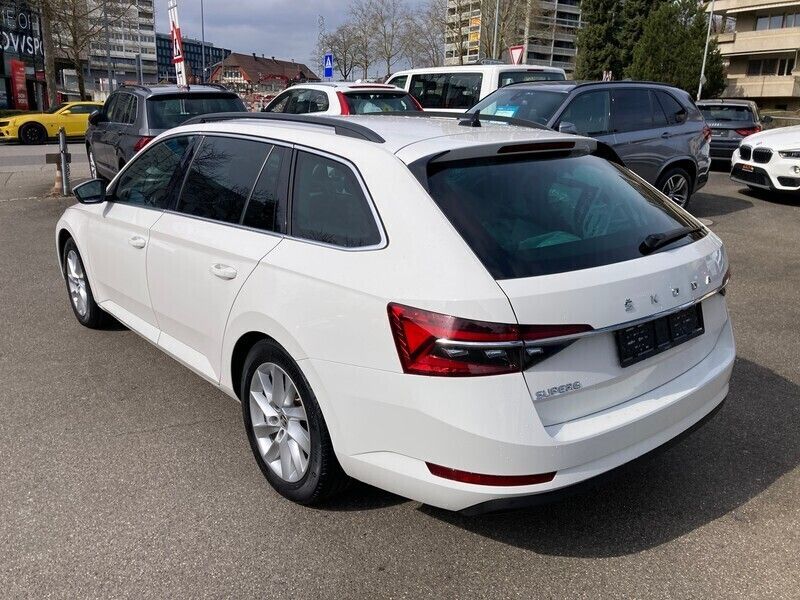 Gebraucht Skoda Superb Ambition 150 PS (110 kW) 2021 Kombi