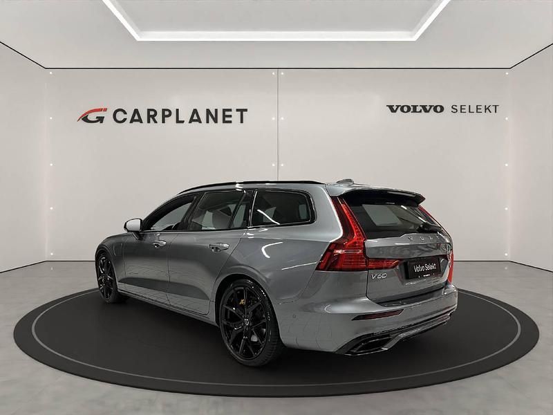Gebraucht Volvo V60 317 PS (233 kW) 2021 Grau Kombi