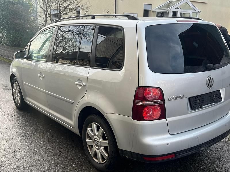 Gebraucht VW Touran 105 PS (77 kW) 2009 Van / Kleinbus