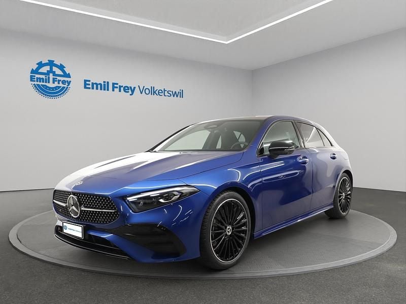 Gebraucht Mercedes A220 204 PS (150 kW) 2024 Blau Limousine