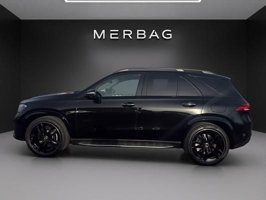 Neu Mercedes GLE400 252 PS (185 kW) 2025 Schwarz Kombi