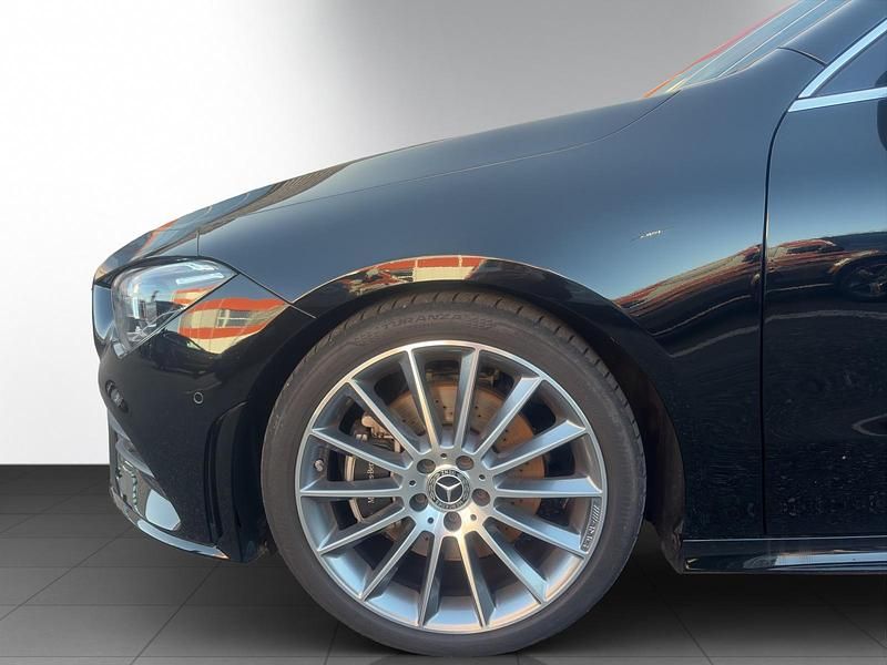 Gebraucht Mercedes CLA220 Shooting Brake 190 PS (139 kW) 2022 Kombi