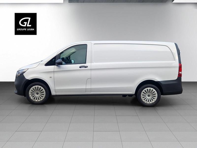 Neu Mercedes Vito 136 PS (100 kW) 2025 Van