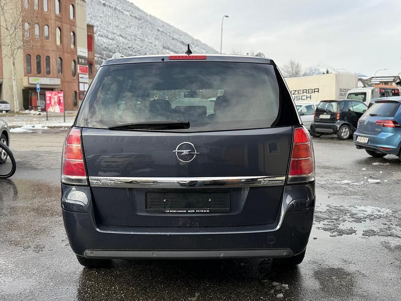 Gebraucht Opel Zafira 150 PS (110 kW) 2006 Van / Kleinbus
