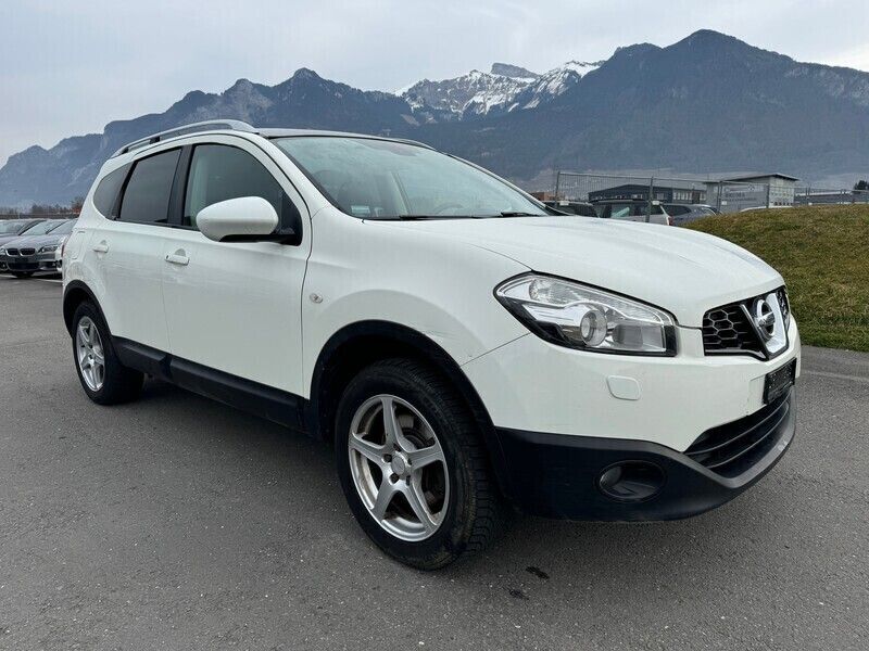 Gebraucht Nissan Qashqai +2 Tekna 141 PS (103 kW) 2010 SUV